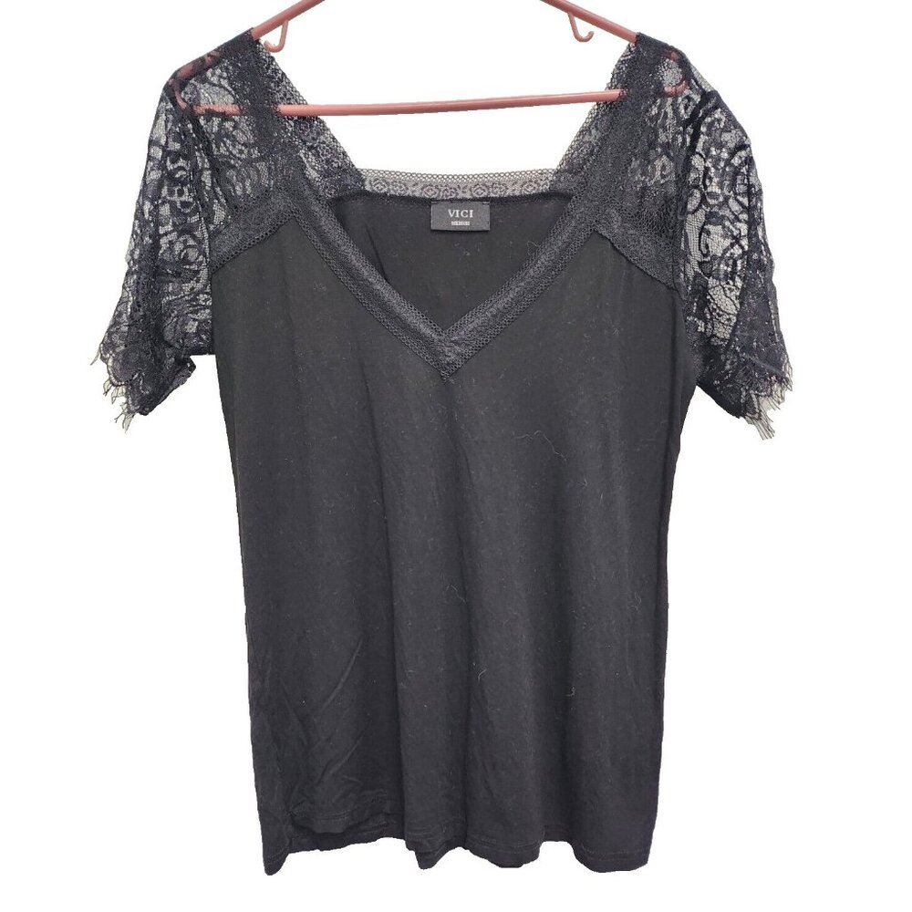 Vici Womens Lace Shoulder Top Medium Black Short Sleeve V-Neck Whimsygoth